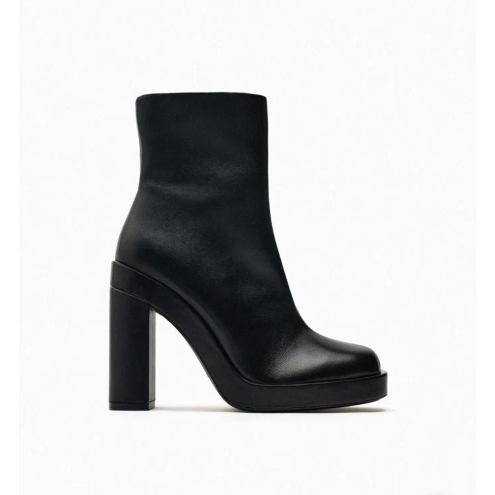 Elegant Black Women's Ankle Boots